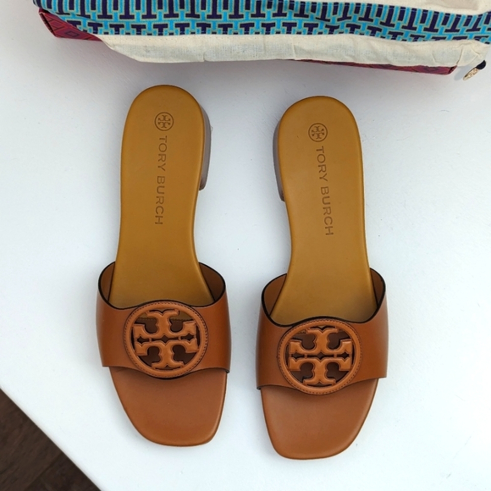 Tory Burch Bombe Miller slides, size 8.5.  Brand New  Color is Caramel Corn